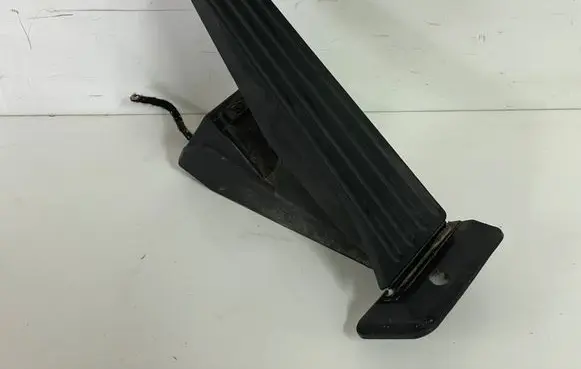 BMW 5 F10 F11 Accelerator throttle pedal 3452678863201 6788632