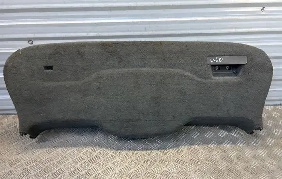 Volvo V60 Tailgate trim 