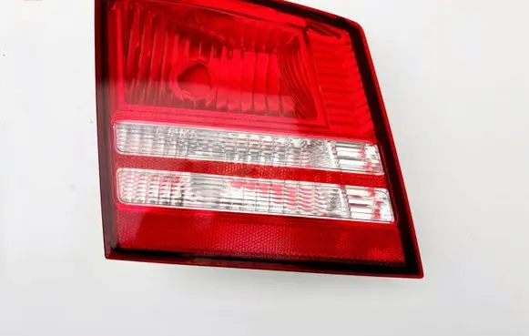 Dodge Journey Tailgate rear/tail lights 04806369AB 8L05BD0120