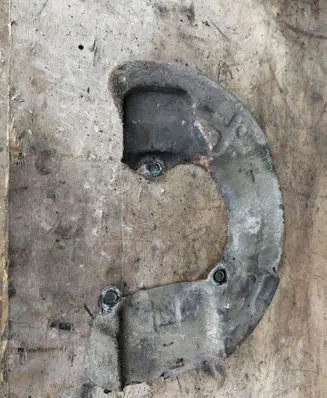 Volvo V70 Front brake disc dust cover plate 