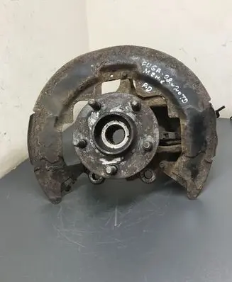 Ford Kuga I Front wheel hub