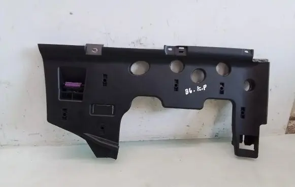 Volkswagen PASSAT B6 Dashboard lower bottom trim panel 