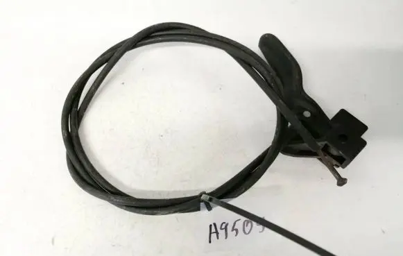Opel Astra G Engine bonnet (hood) release handle