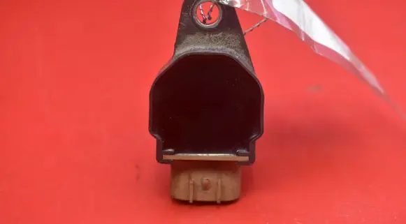 Suzuki Swift II High voltage ignition coil