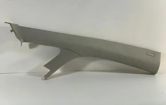 Volkswagen Golf Plus (A) pillar trim 5M0867234 5M0867232