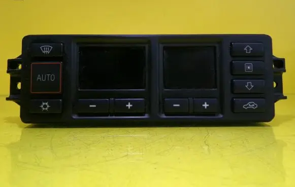 Audi A3 S3 8L Climate control unit 5HB007608-04 8L0820043D