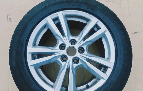 Ford C-MAX II R18 alloy rim EM2C1007A1A