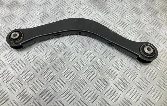Rear upper control arm/wishbone