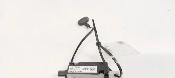 Opel Insignia A Antenna control unit 13327069 421251063
