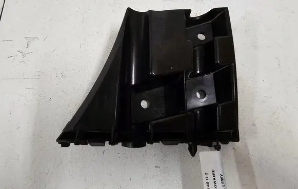 Volvo V40 Front bumper mounting bracket 31425110