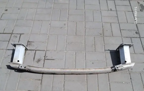 Peugeot 3008 II Front bumper cross member 9824513780