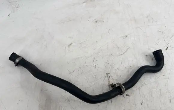 Volvo S60 Engine coolant pipe/hose 8692241