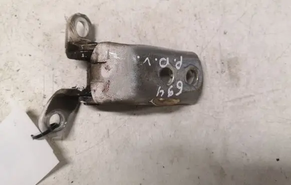 Toyota Avensis Verso Front door upper hinge