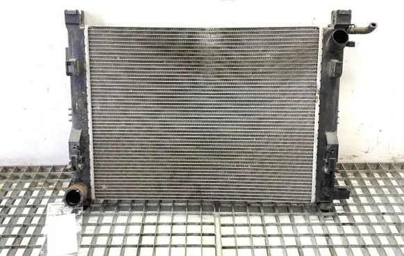 Renault Clio IV Coolant radiator 