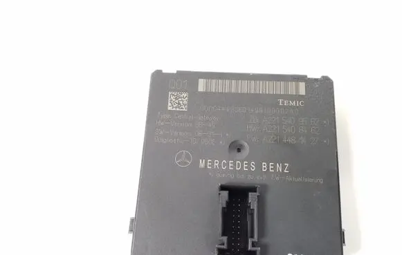Mercedes-Benz S W221 Gateway control module A2215409562