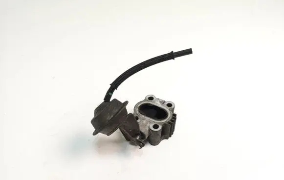 Toyota Verso Other engine bay part