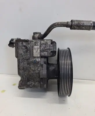 BMW 5 E60 E61 Power steering pump 7652974 678084804
