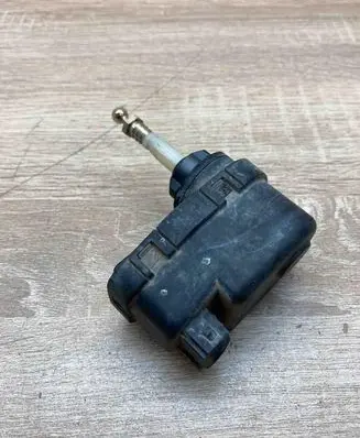 Ford Escort Headlight level adjustment motor 91AG13K198AA 0307851304
