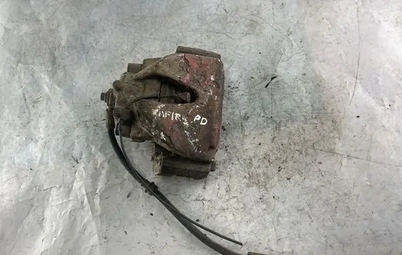 Opel Zafira A Front brake caliper