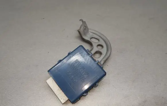 Toyota Yaris Other control units/modules 859800D050