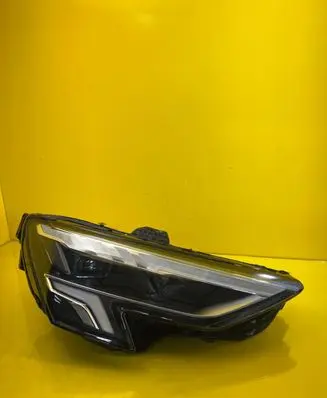 Audi A3 8Y Headlight/headlamp 8Y0941034