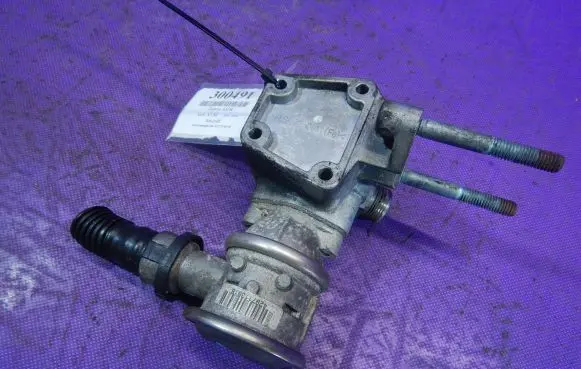 Audi A3 S3 8L EGR valve 06A131166B