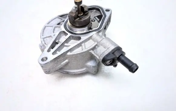 Hyundai i40 Vacuum pump 288102A650