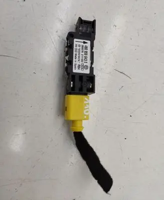 Audi A3 S3 8P Airbag deployment crash/impact sensor 4B0959643 4B0959643E 300076