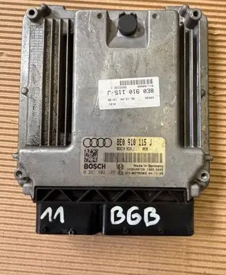 Skoda Octavia Mk2 (1Z) Engine control unit/module 8E0910115J 1039S08726