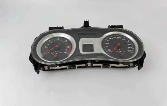 Renault Clio III Speedometer (instrument cluster) 8200582705 LBAD101880 VP5R0F14B115BR