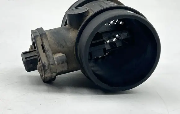Opel Vectra B Mass air flow meter 0281002139