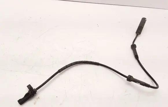 BMW 1 E81 E87 Front ABS sensor wiring 