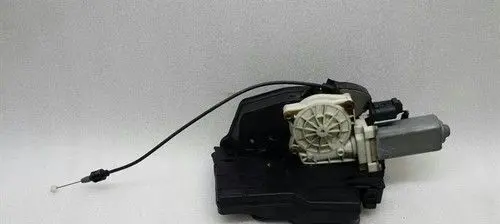 BMW 7 E65 E66 Coupe door lock (next to the handle) 51217202125