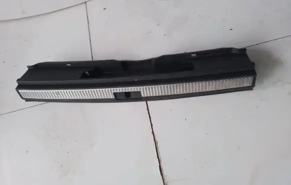 Skoda Superb B8 (3V) Trunk/boot sill cover protection 3V9863459A