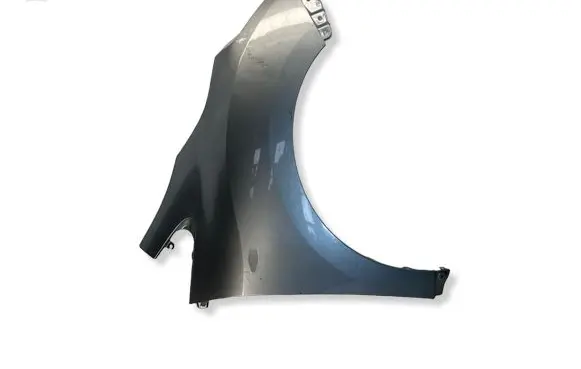 Toyota Verso Fender 