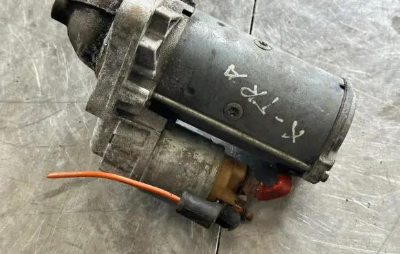 Nissan X-Trail T31 Starter motor 23300JG70A