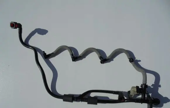 Nissan Qashqai Fuel return line/hose 