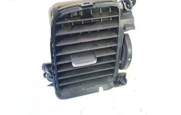 Dash center air vent grill