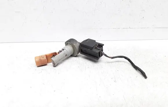 Volvo V60 Windshield washer fluid level sensor 9659757080 9643727780