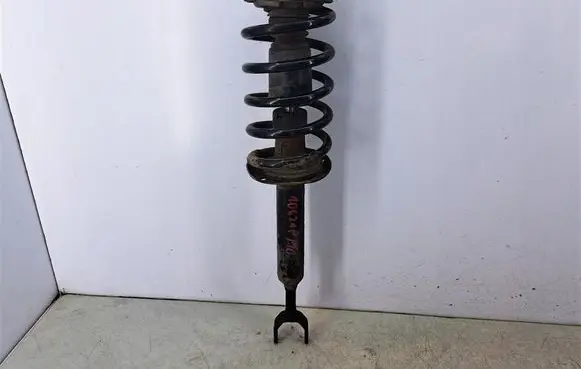 Volkswagen PASSAT B5 Front shock absorber with coil spring 