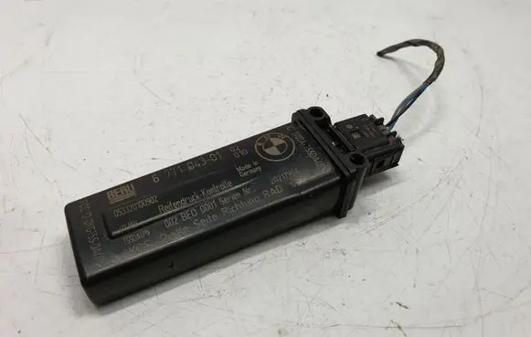 BMW X3 E83 Tire pressure control unit 6771043 36236771043