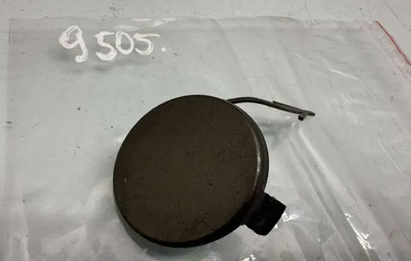 Skoda Yeti (5L) Front tow hook cap/cover 5L0807241