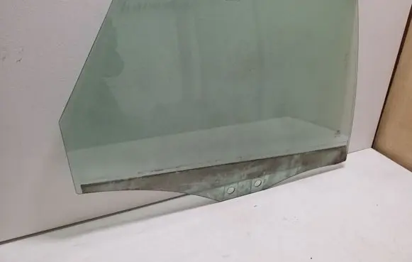 Audi A6 S6 C6 4F Rear door window glass 