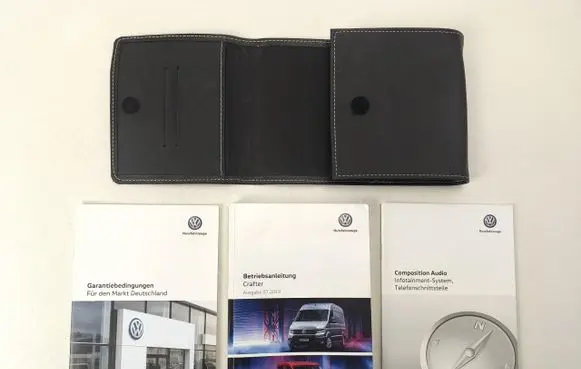 Volkswagen Crafter Owners service history hand book 7C0012705CF 20250325HCR1003 7C0012705AG