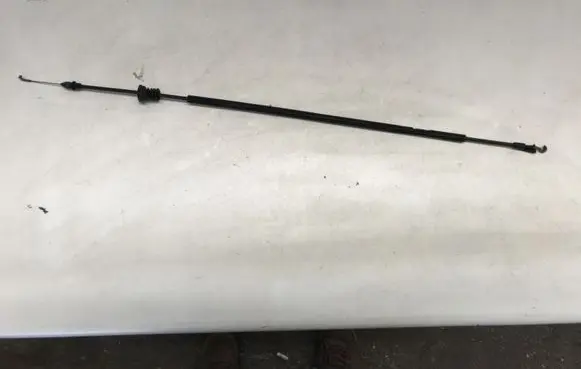 Volkswagen Polo IV 9N3 Front door cable line 6Q3837085