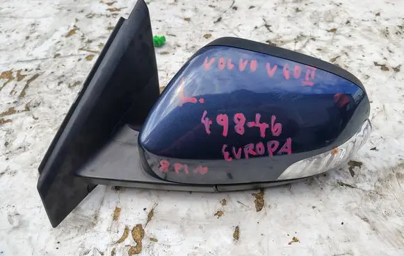 Volvo V40 Front door electric wing mirror 