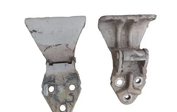 Iveco Daily 3rd gen Front door hinge set 97169415