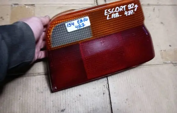 Ford Escort Rear/tail lights 91ag13a602