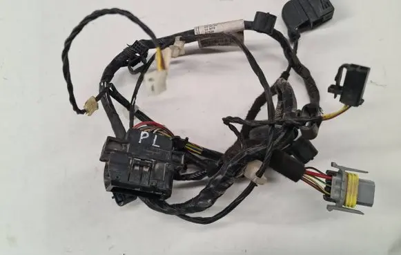 Opel Zafira B Front door wiring loom 13158701 9163974 0520050906023330