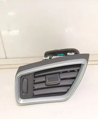 Nissan Qashqai Dashboard side air vent grill/cover trim 687614EA0A 687614EH0A 30490001